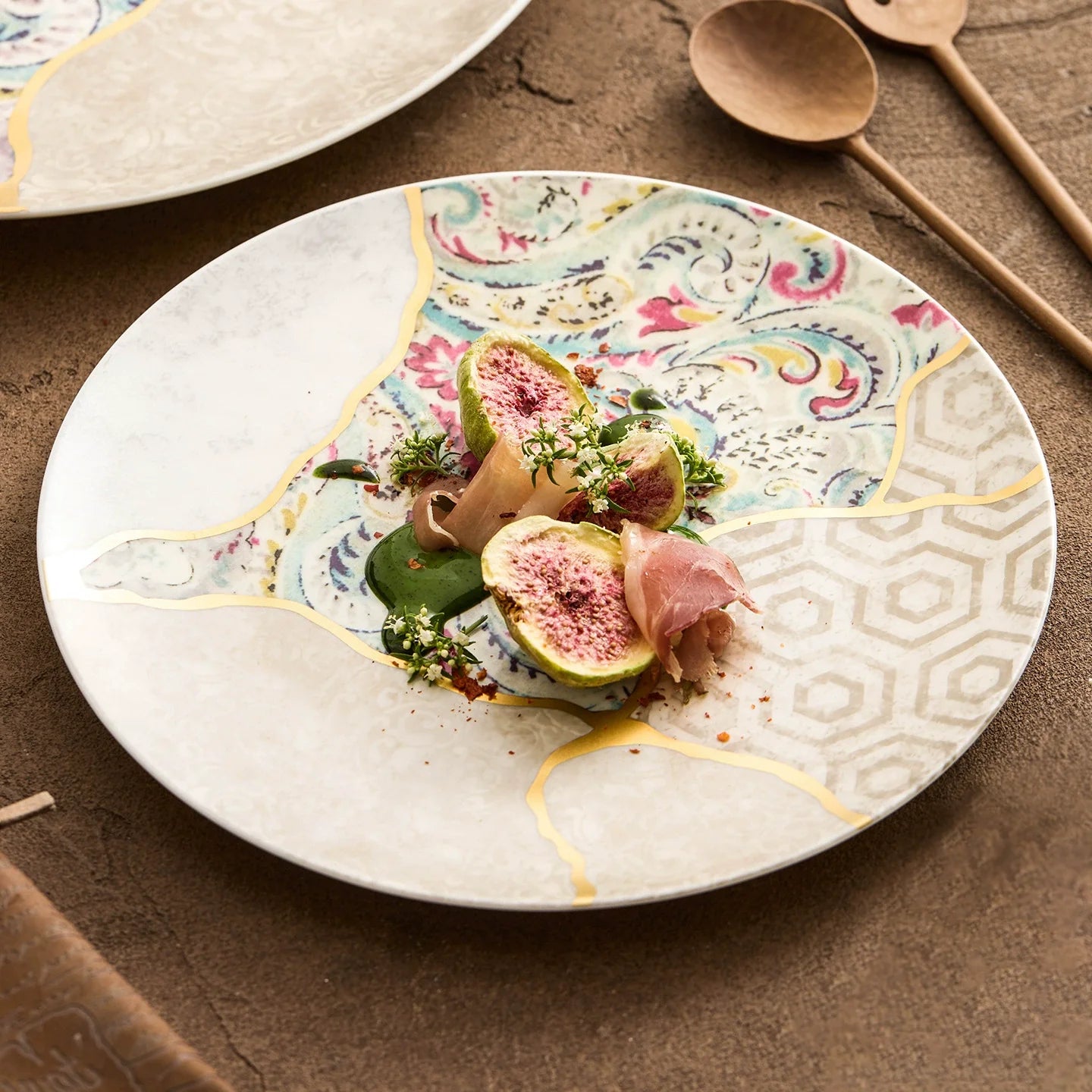 Silk Brocade Gold-Thread Shallow Plate ÃÂÃÂ¢ÃÂÃÂÃÂÃÂ Artisanal Porcelain-0