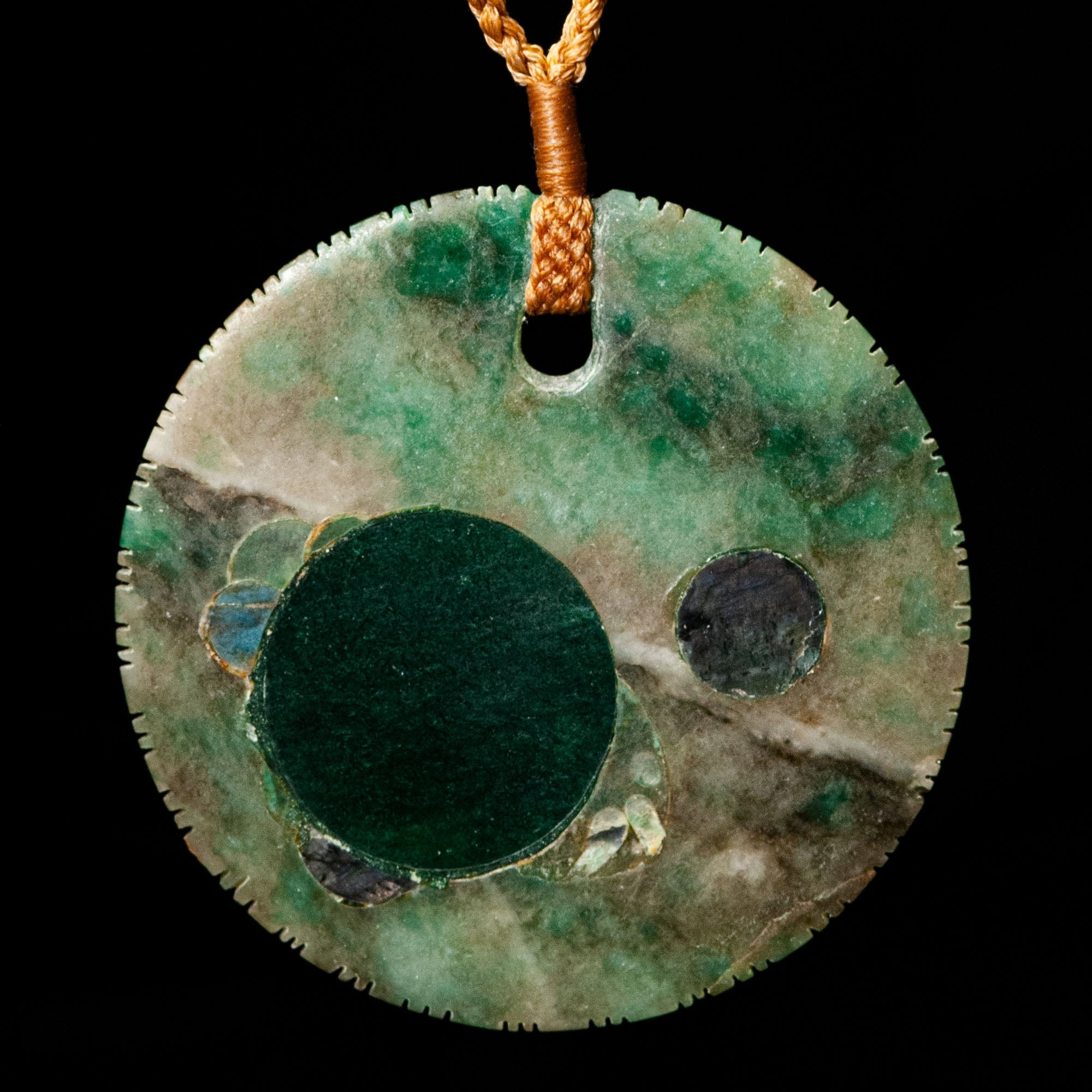 Aotea Disc form pendant-0