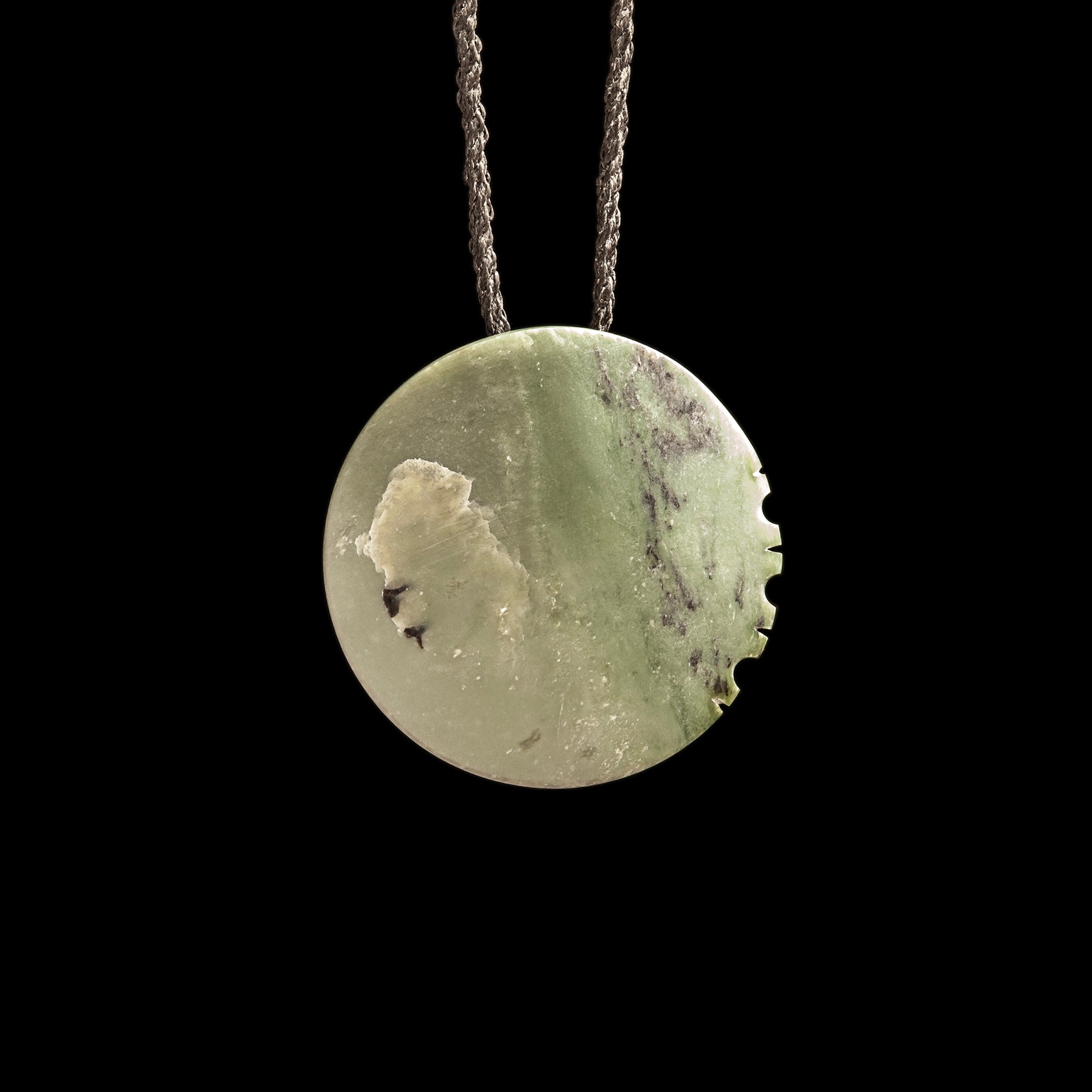 Jade disc pendant with korus by Madelyne Gourdin-1
