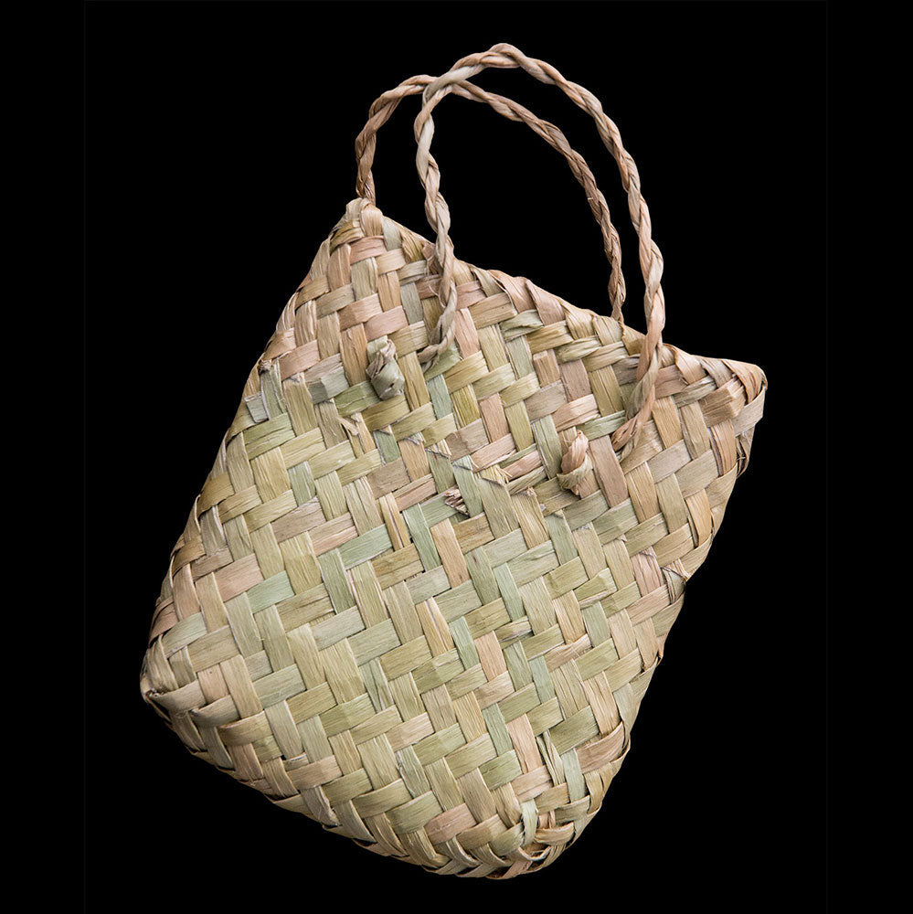 Large Stained Matau-1