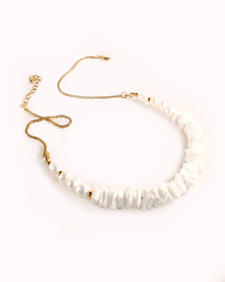 Collar Blanca - Crafted Canvaas