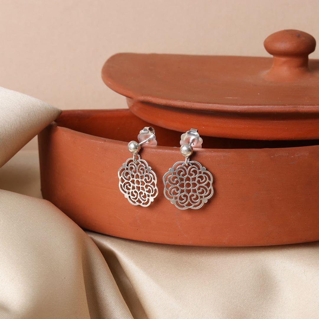 EARRINGS - Crafted Canvaas