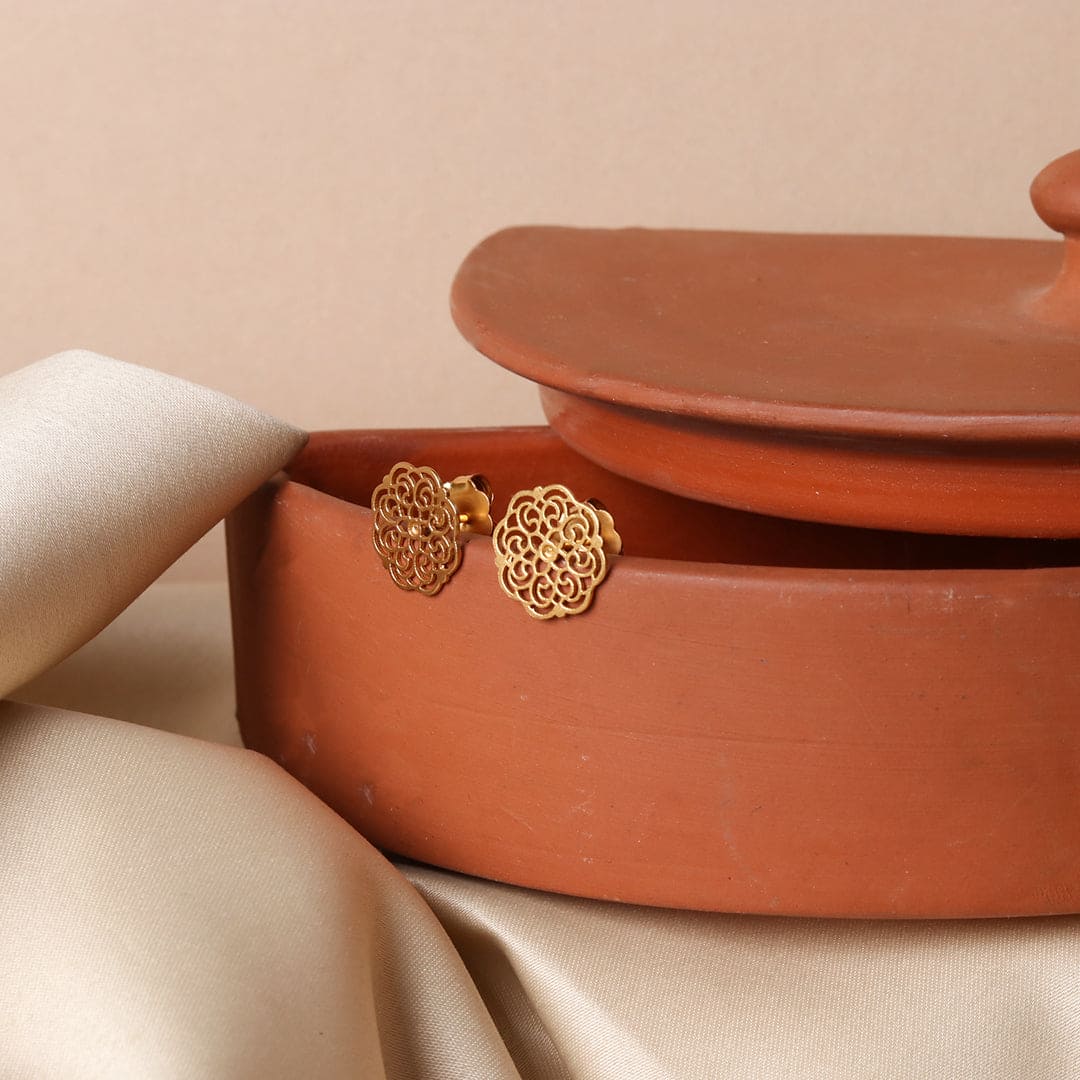 EARRINGS - Crafted Canvaas