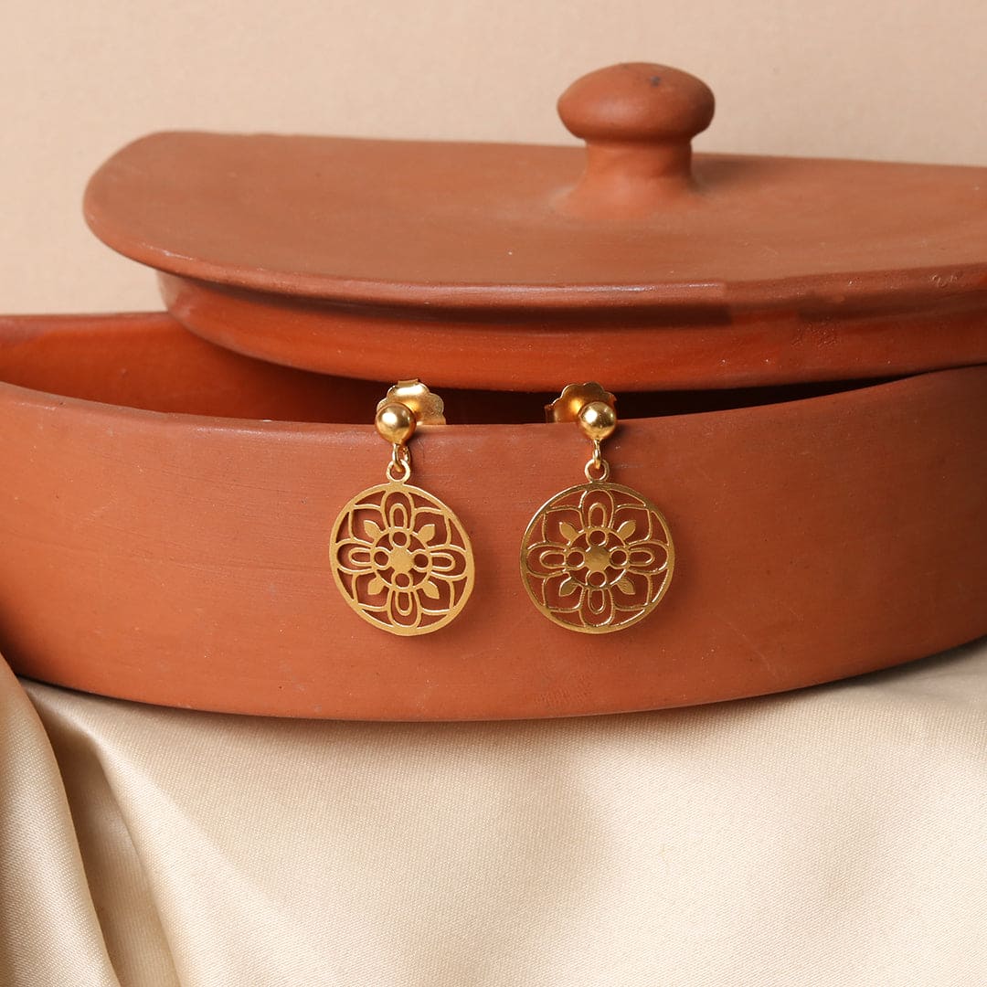 EARRINGS - Crafted Canvaas