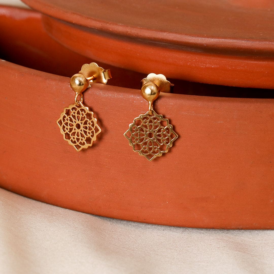 EARRINGS - Crafted Canvaas