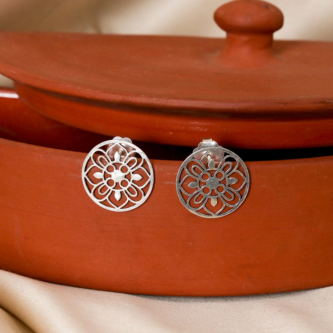 EARRINGS - Crafted Canvaas