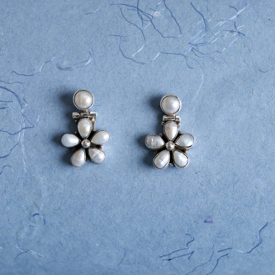 Floral Pearl Earrings - Crafted Canvaas