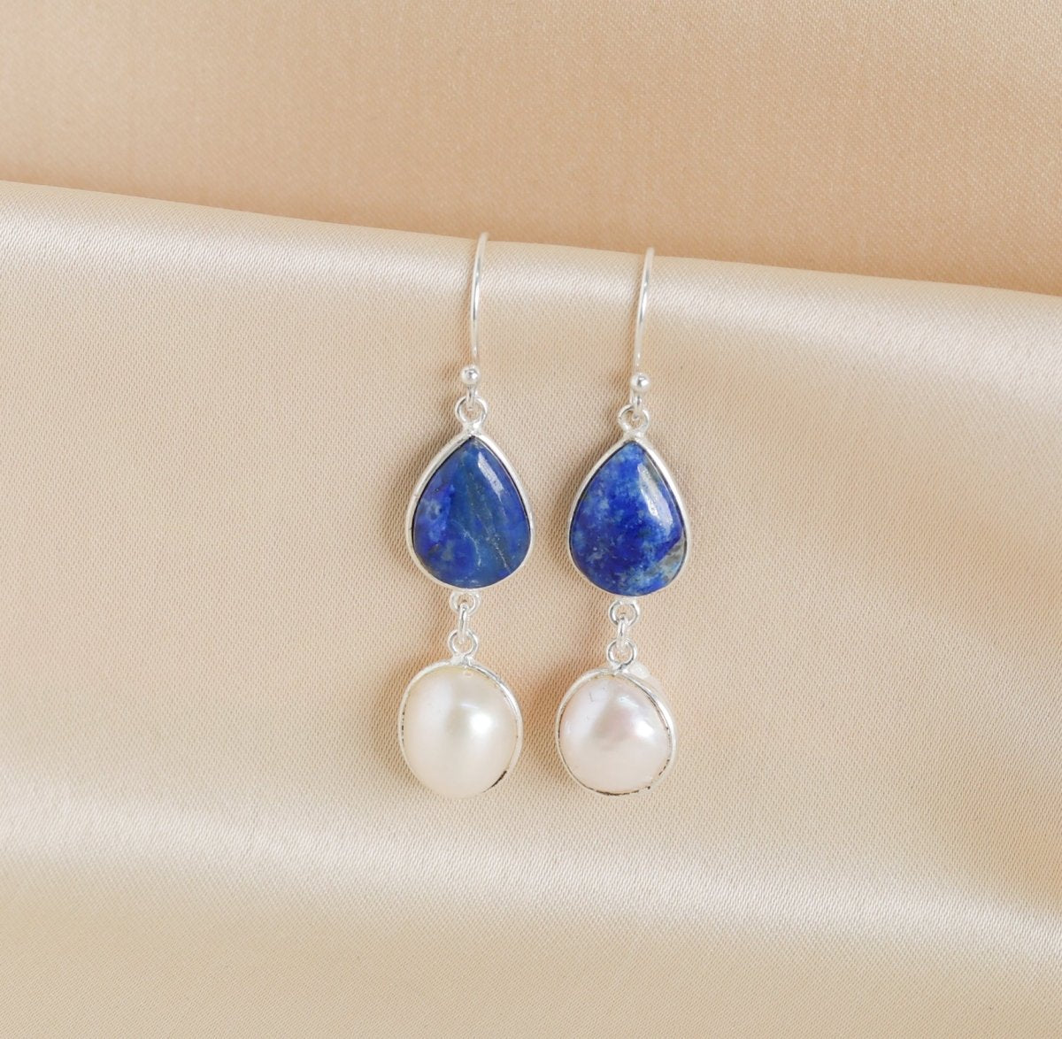 Lapiz Pearl earrings - Crafted Canvaas