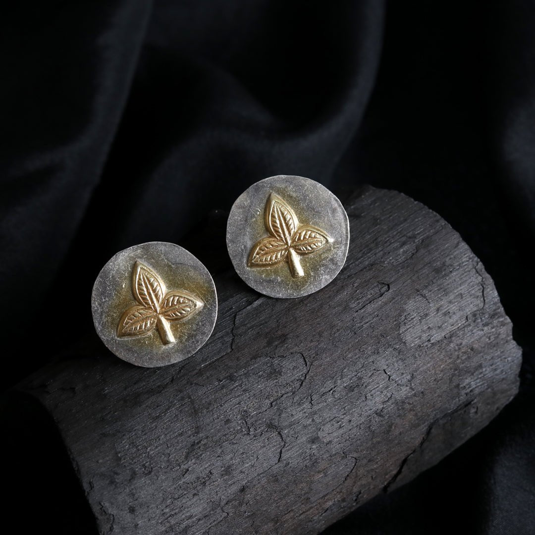 Leaf Studds - Crafted Canvaas