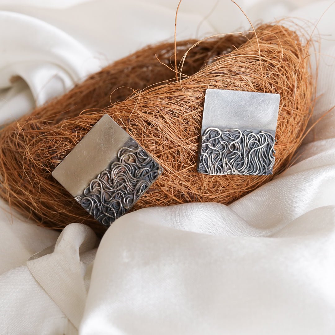 Meshed Square Studds - Crafted Canvaas