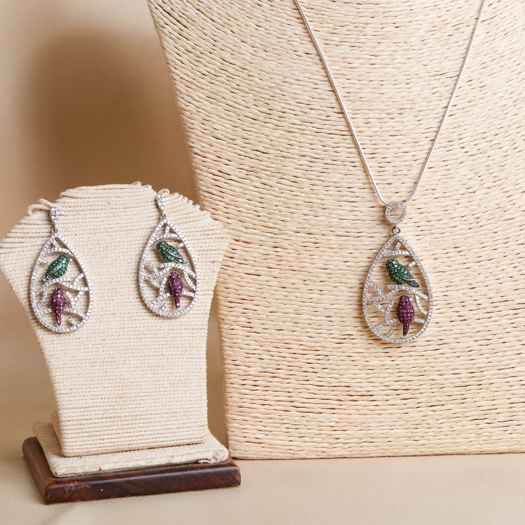 Pendant Earrings - Crafted Canvaas