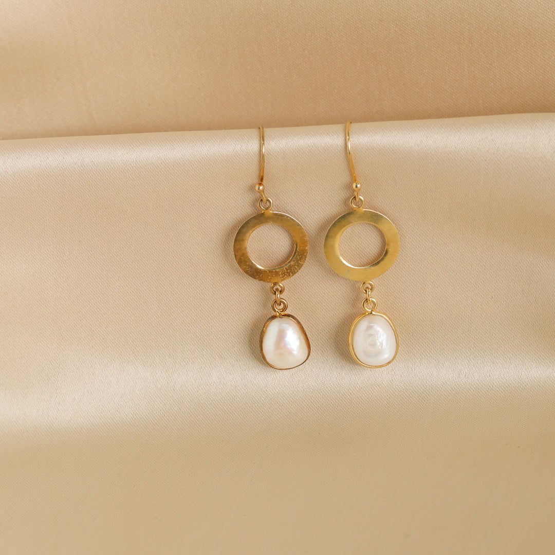 Radiant Pearl Drop Earrings - Crafted Canvaas