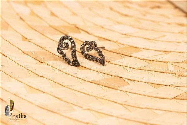 Shankh Marcasite Studds - Crafted Canvaas