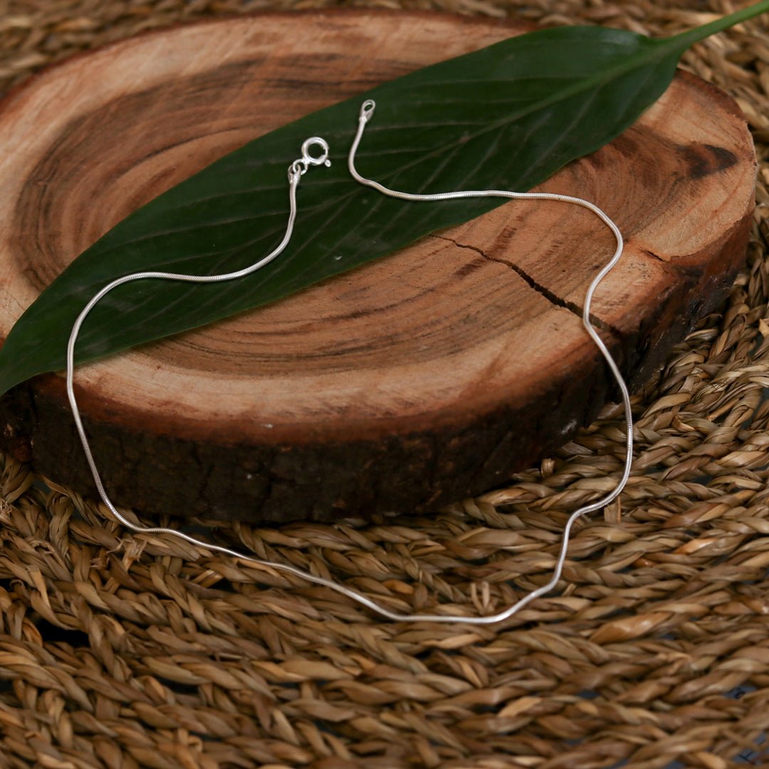 Silver Chain - Crafted Canvaas