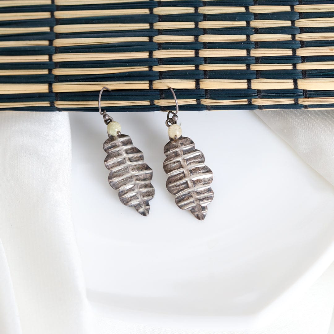 SILVER EARRING - Crafted Canvaas