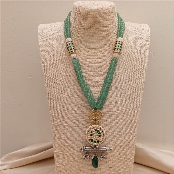 Taveez Kundan Neckpiece - Crafted Canvaas